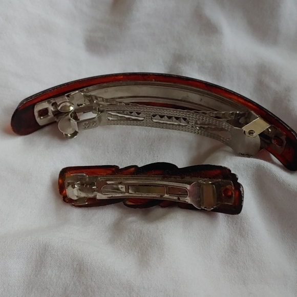 Hair Clip Set - Picture 2 of 4